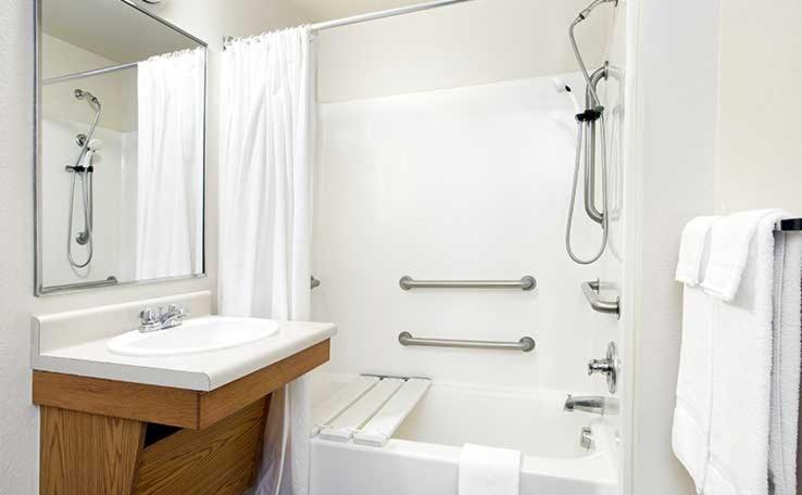 Woodspring Suites Clarksville Ft. Campbell מראה חיצוני תמונה